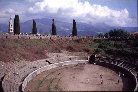 822PompeiiArena